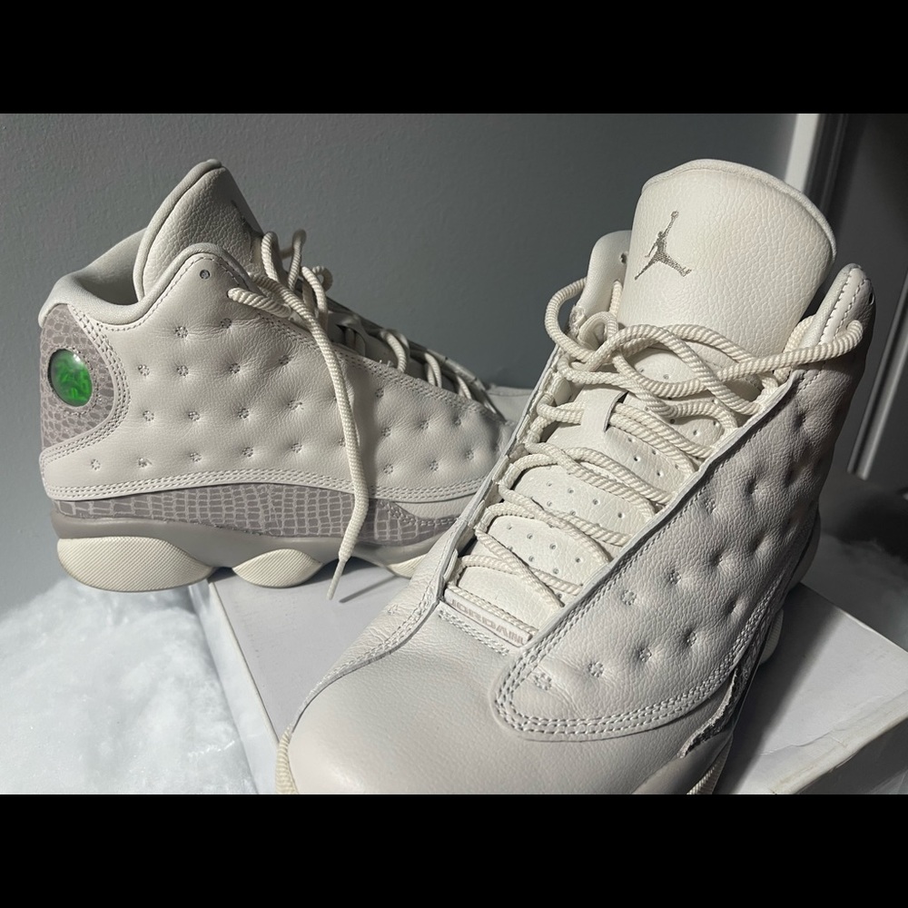 Jordan 13 Retro Phantom/Moon Particle Womens